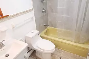 101-20 67th Dr, Forest Hills, NY 11375 - Photo 13