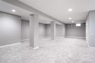 48 Avolet Ct, Mount Sinai, NY 11766 - Photo 29