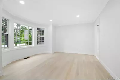22 Peppermill Lane, Dix Hills, NY 11746 - Photo 17