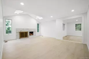 22 Peppermill Ln, Dix Hills, NY 11746 - Photo 23
