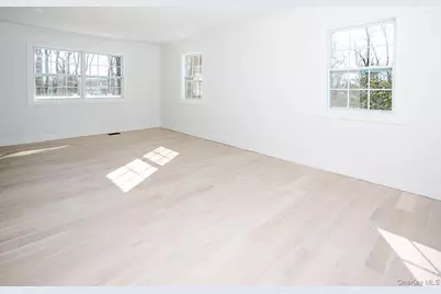 22 Peppermill Lane, Dix Hills, NY 11746 - Photo 23