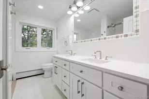 22 Peppermill Ln, Dix Hills, NY 11746 - Photo 33