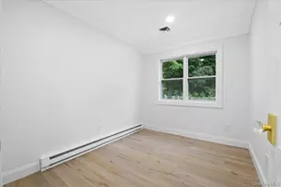 22 Peppermill Ln, Dix Hills, NY 11746 - Photo 27