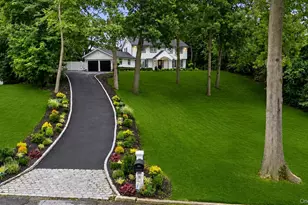 22 Peppermill Ln, Dix Hills, NY 11746 - Photo 5