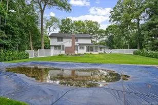 22 Peppermill Ln, Dix Hills, NY 11746 - Photo 43