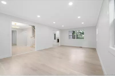 22 Peppermill Lane, Dix Hills, NY 11746 - Photo 19