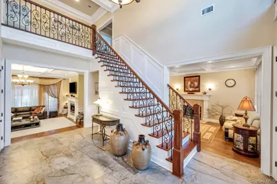 42 Brayton Court N, South Setauket, NY 11720 - Photo 11