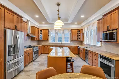 42 Brayton Court N, South Setauket, NY 11720 - Photo 21