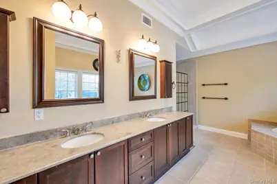 42 Brayton Court N, South Setauket, NY 11720 - Photo 33