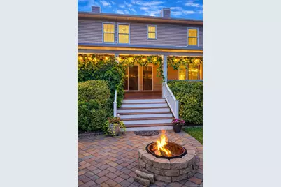 42 Brayton Court N, South Setauket, NY 11720 - Photo 9