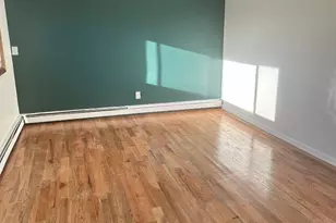 81 10th Ave, West Babylon, NY 11704 - Photo 3