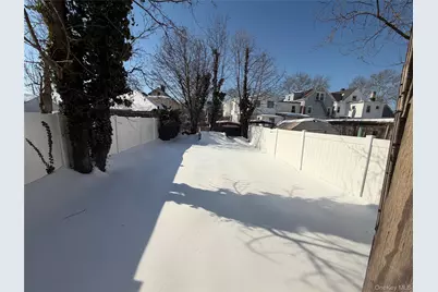 452 S 7th Avenue, Mount Vernon, NY 10550 - Photo 11