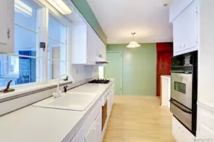 5 Steinway Ct, Suffern, NY 10901 - Photo 15