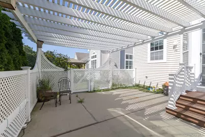 51 Toni Court, Center Moriches, NY 11934 - Photo 29