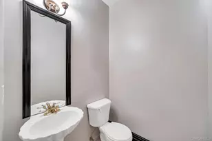 18 Darcy Ave, Manorville, NY 11949 - Photo 37