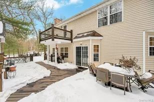 18 Darcy Ave, Manorville, NY 11949 - Photo 13