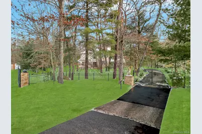 18 Darcy Avenue, Manorville, NY 11949 - Photo 9