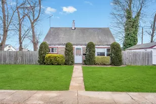 2528 Marshall Ave, Bellmore, NY 11710 - Photo 5