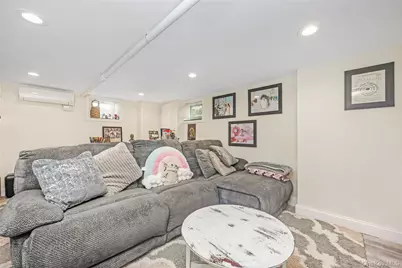 48 McKinley Street, Massapequa Park, NY 11762 - Photo 21
