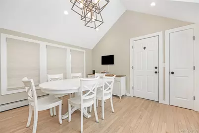 48 McKinley Street, Massapequa Park, NY 11762 - Photo 9