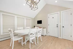 48 McKinley St, Massapequa Park, NY 11762 - Photo 9