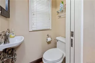 353 Old Mamaroneck Rd, White Plains, NY 10605 - Photo 15