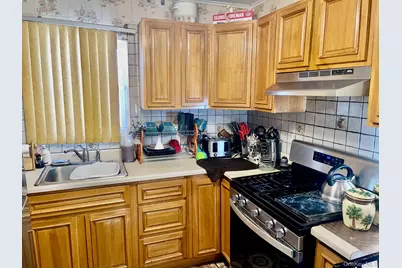 212-24 112th Road, Queens Village, NY 11429 - Photo 9