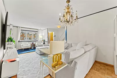 24017 67th Avenue, Little Neck, NY 11362 - Photo 5