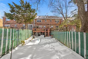 240-17 67th Ave, Little Neck, NY 11362 - Photo 25