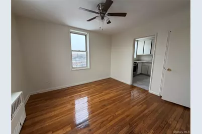 60-11 Broadway #6C, Woodside, NY 11377 - Photo 5