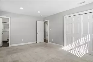 59 Sycamore Cir, Stony Brook, NY 11790 - Photo 15