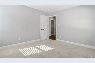 59 Sycamore Circle, Stony Brook, NY 11790 - Photo 17