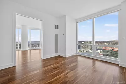 1 Renaissance Square #V4E, White Plains, NY 10601 - Photo 17