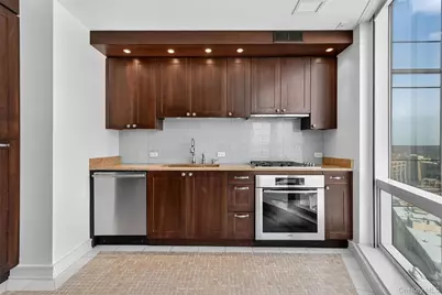 1 Renaissance Square #V4E, White Plains, NY 10601 - Photo 3