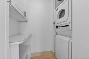 1 Renaissance Square, White Plains, NY 10601 - Photo 19