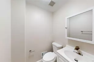 109 Lyceum Ct, New York, NY 10310 - Photo 7