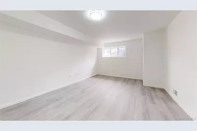 109 Lyceum Court, New York, NY 10310 - Photo 27