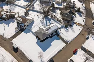 8 White Birch Ln, Commack, NY 11725 - Photo 35