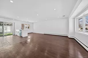 8 White Birch Ln, Commack, NY 11725 - Photo 5