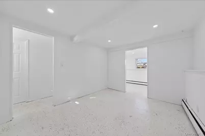 8 Whitebirch Lane, Commack, NY 11725 - Photo 23