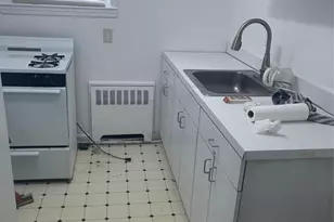 316 N Corona Ave, Valley Stream, NY 11580 - Photo 3