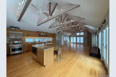 33 Bath Street, Long Beach, NY 11561 - Photo 5