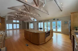 33 Bath St, Long Beach, NY 11561 - Photo 3