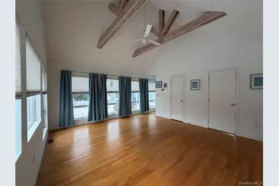 33 Bath Street, Long Beach, NY 11561 - Photo 9