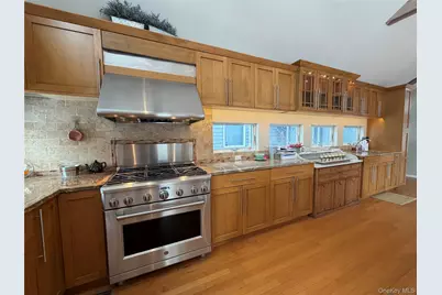 33 Bath Street, Long Beach, NY 11561 - Photo 7