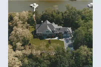 190 Jackson Landing, Mattituck, NY 11952 - Photo 1