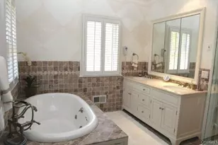 190 Jackson Landing, Mattituck, NY 11952 - Photo 11