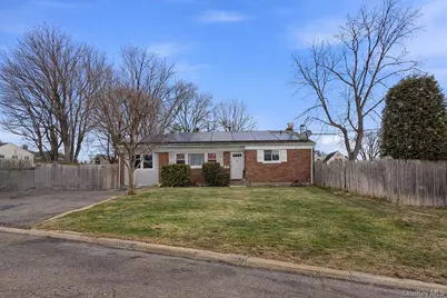 45 Oakley Drive, Huntington Station, NY 11746 - Photo 7