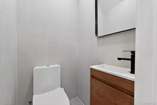 114-25 200th St, Saint Albans, NY 11412 - Photo 7