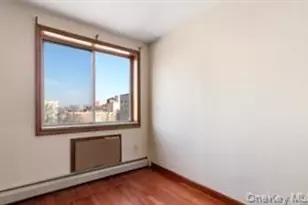 142-29 37th Ave, Flushing, NY 11354 - Photo 13